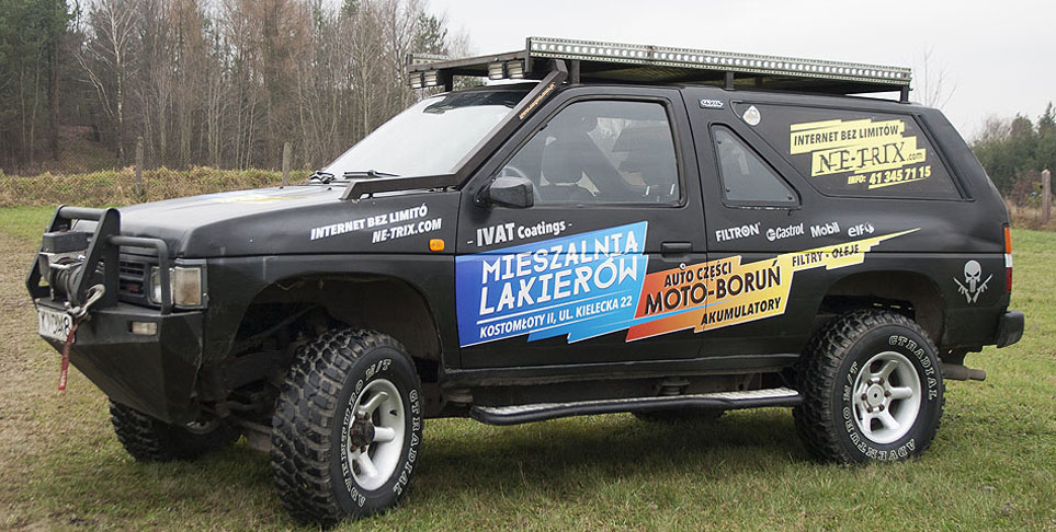 Oklejenie samochodu reklamą